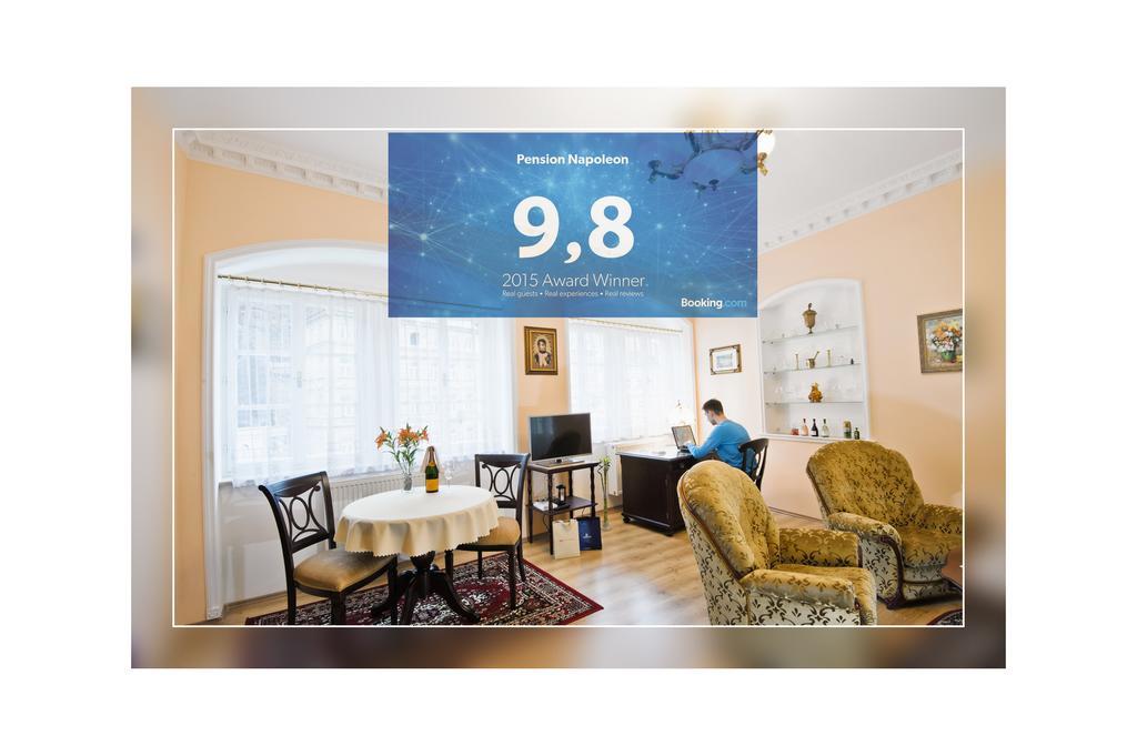 Pension Napoleon 카를로비바리 외부 사진